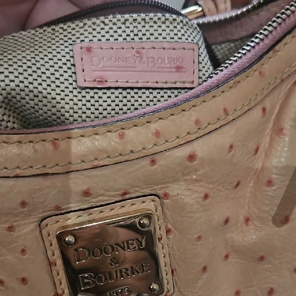 Dooney & Bourke Blush Pink Ostrich Leather Vintage Shoulder Bag - Picture 14 of 16
